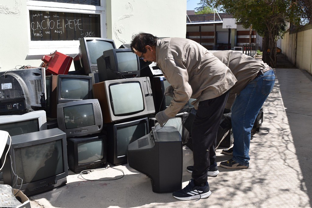 San Juan sumó un nuevo avance en su política de manejo de residuos y economía circular al lograr la primera venta de residuos electrónicos procesados en el Parque de Tecnologías Ambientales (PTA).