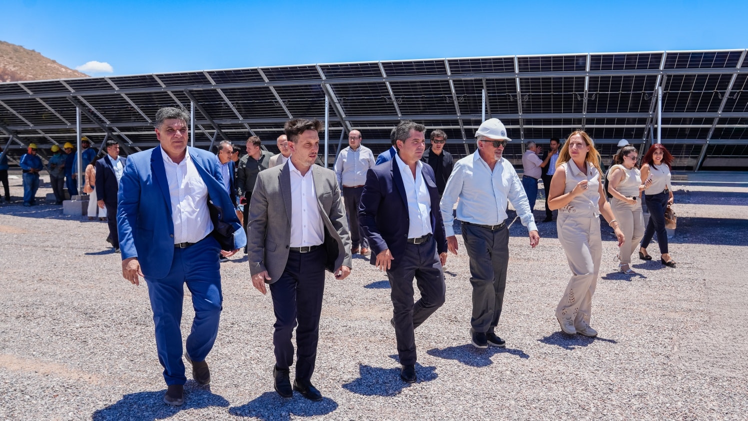 El intendente Alfredo Castro celebro la inauguración de la Planta Fotovoltaica “Benicio” en Cienaguita