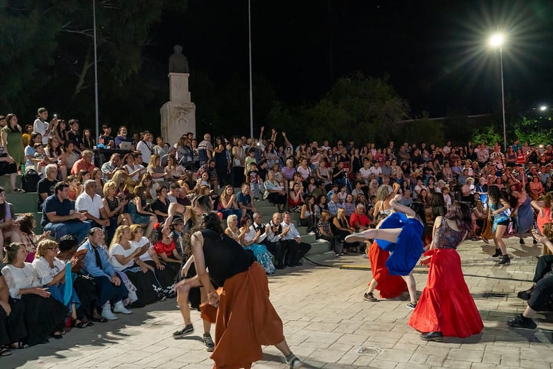 La Municipalidad de la Ciudad de San Juan realizó la Muestra Final de los Talleres Anuales de Cultura, un cierre que mostró los trabajos y aprendizajes del año, los vínculos y experiencias que estos espacios comunitarios hicieron posible.