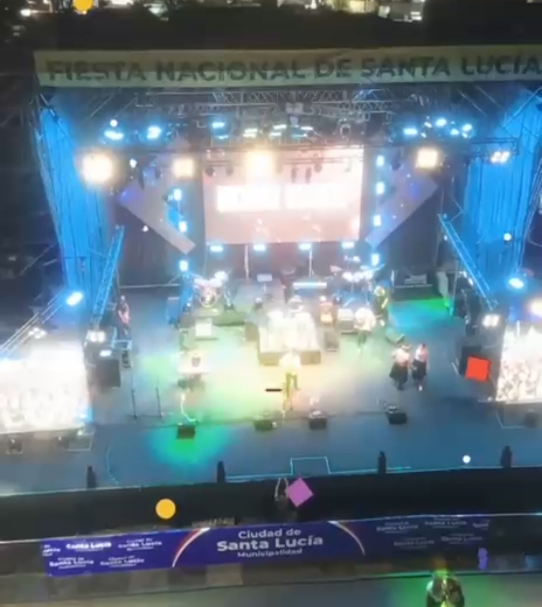 Este fin de semana la Plaza Departamental se prepara para vivir durante tres noches la Fiesta Nacional de Santa Lucia.