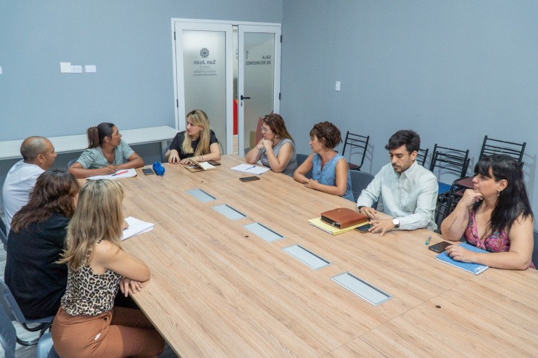 El Ministerio de Desarrollo Humano realizo la primera reunión con los representantes locales ante el Consejo de Participación Indígena