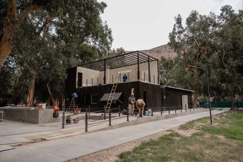 Desde el Ministerio de Infraestructura, Agua y Energía se continúa con la ejecución de la obra en los Sectores 3 y 4 del Parque Quebrada de Zonda, ubicada sobre el lateral de la Ruta Provincial N° 12, en el departamento Rivadavia.
