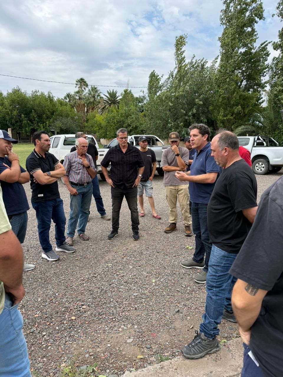 El Municipio de Rawson y la Provincia acompañan a productores del Médano de Oro tras el fuerte granizo