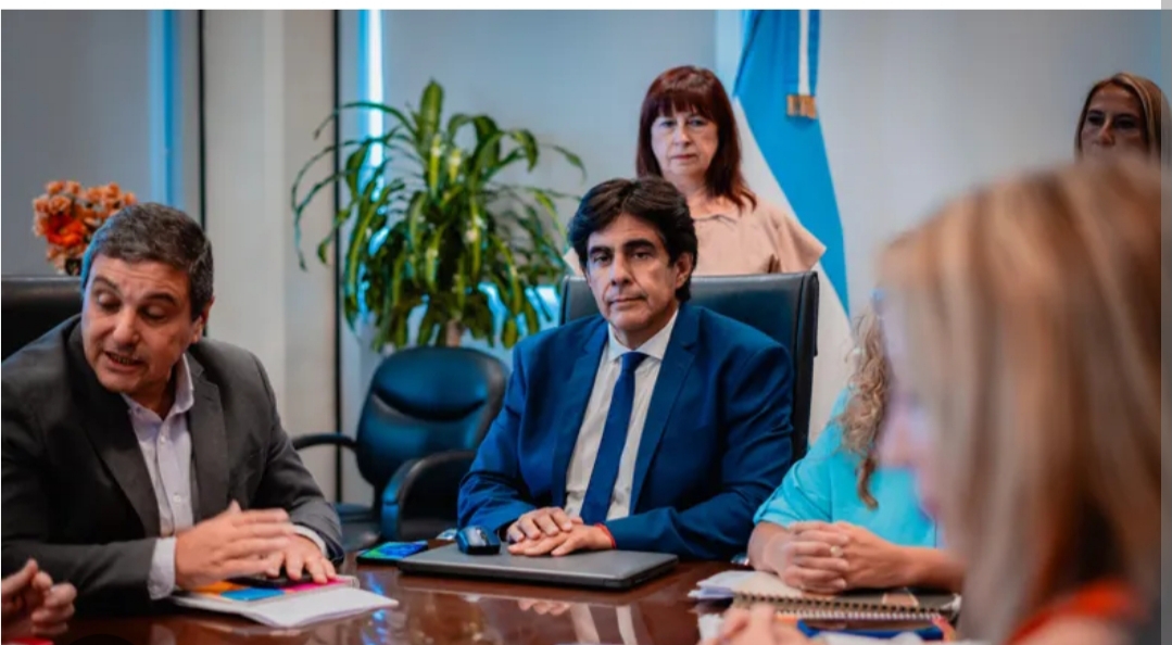 En un nuevo encuentro de paritarias,los docentes volvieron a rechazar la propuesta del gobierno de San Juan