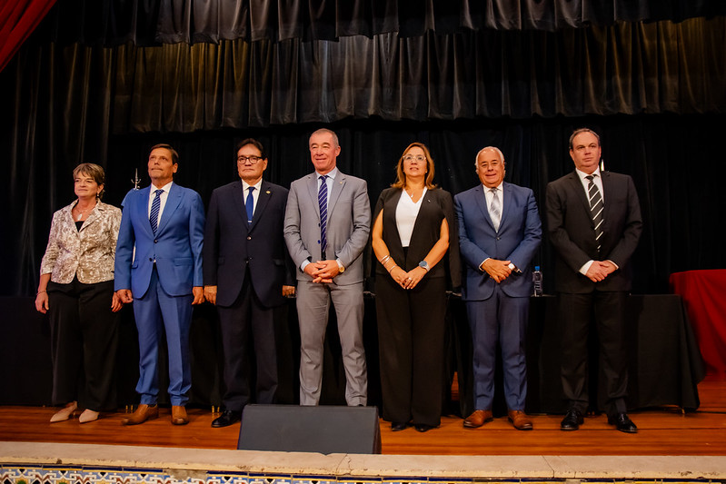 El vicegobernador de la provincia, Fabián Martín,encabezó  el acto de Cambio de Presidencia de la Corte de Justicia de San Juan, realizado en la Sede Académica del Poder Judicial, en el Club Sirio Libanés.