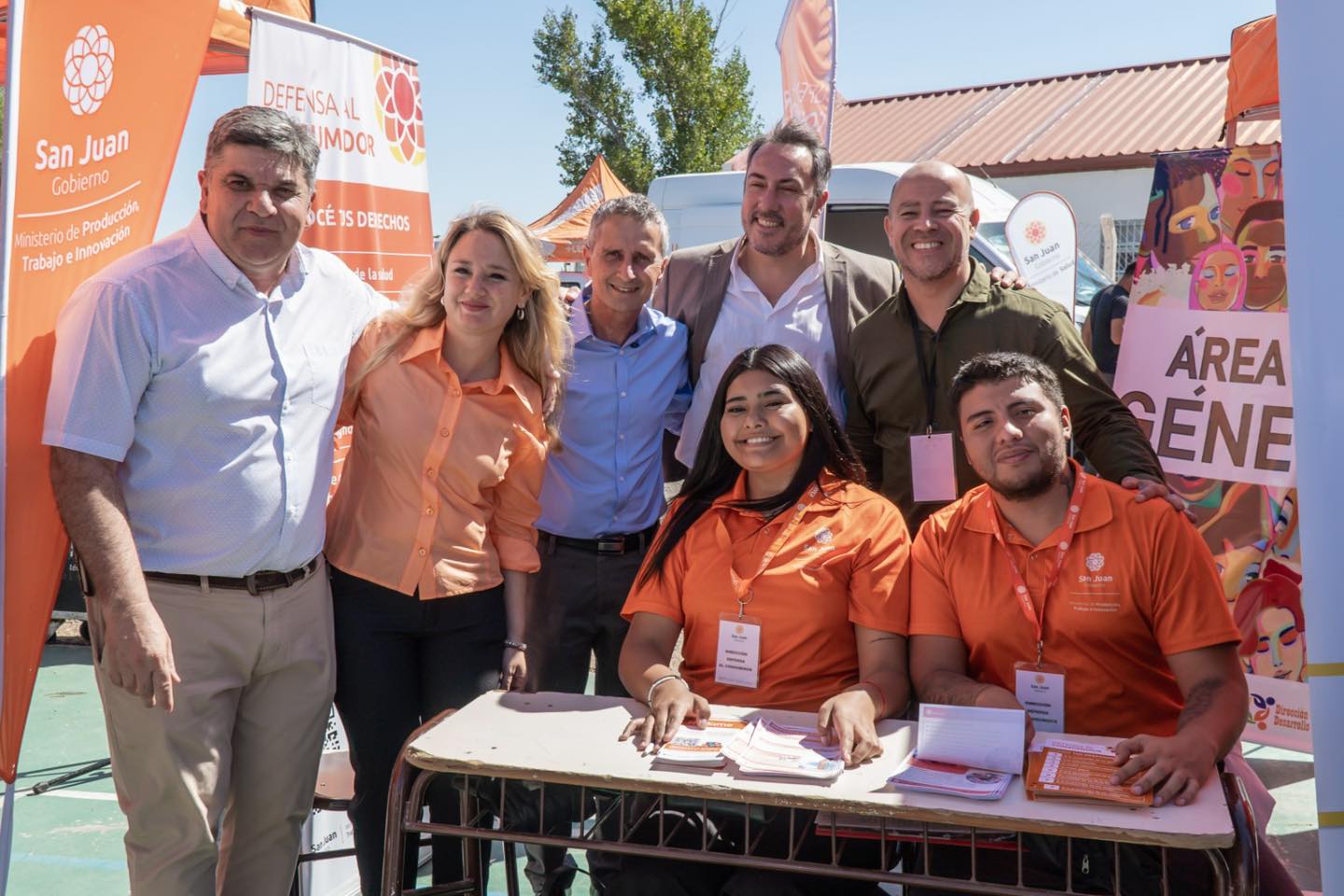 San Juan Cerca 2026 arrancó el año en Tres Esquinas, Sarmiento  con la presencia del Ministro de Familia,Carlos Platero,acompañado por el intendente Alfredo Castro.
