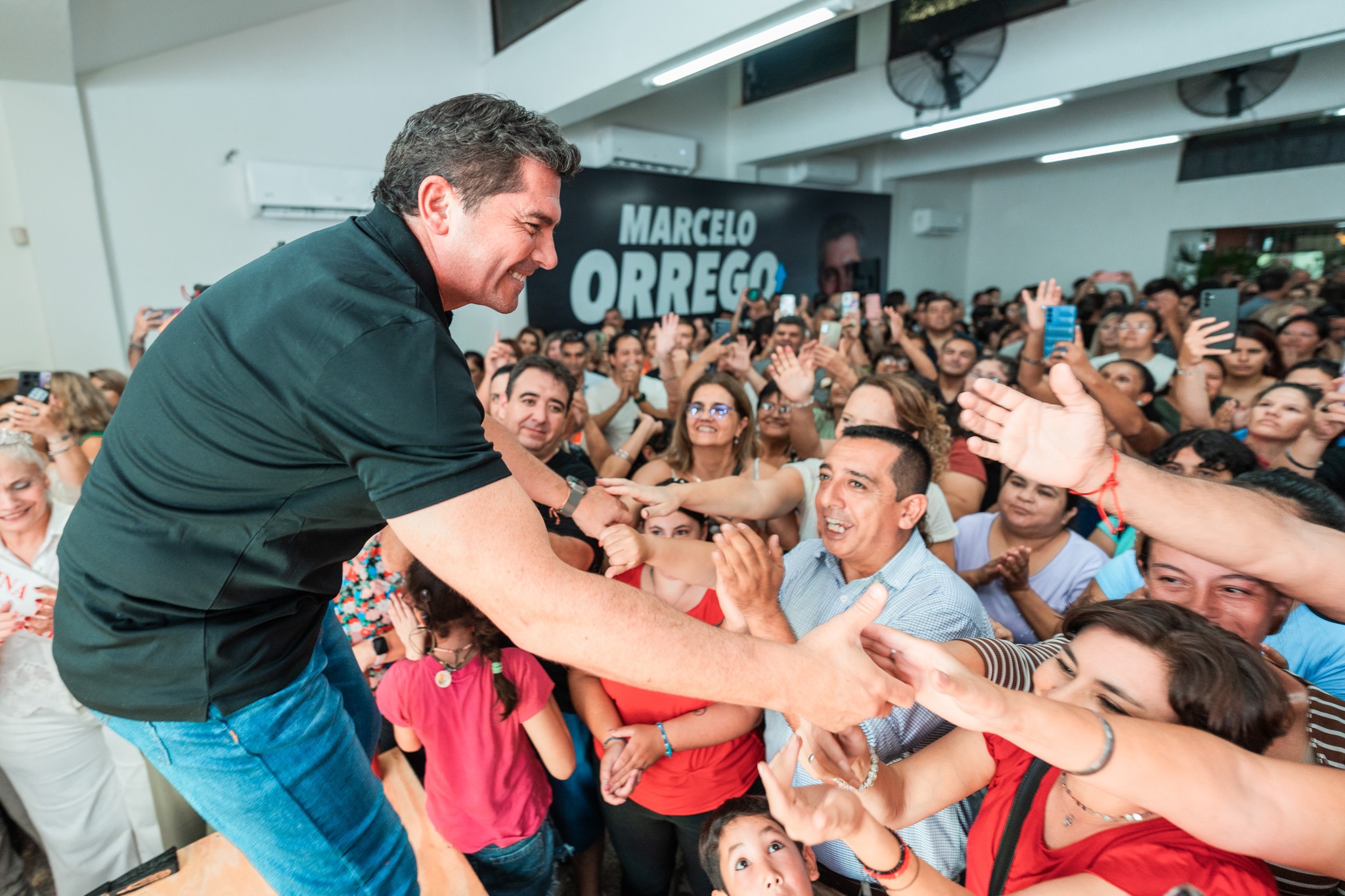 El Orreguismo mantuvo la primera reunión en la sede del partido con la militancia de cara al 2027