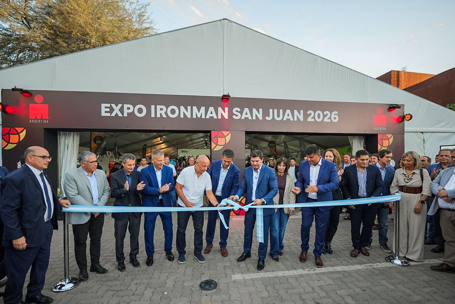 Orrego dio inicio al IRONMAN 70.3 y San Juan se convierte en el epicentro mundial del triatlón