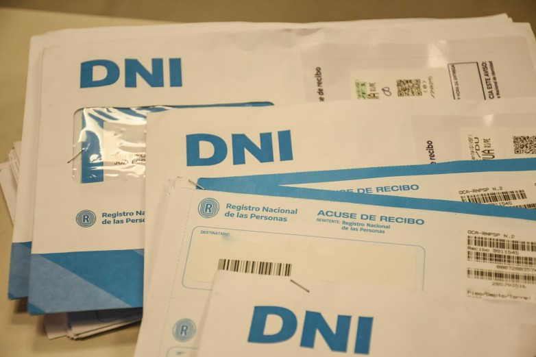 El Ministerio de Gobierno informó de la modificación de las tarifas que se impondrán para la confección tanto del Documento Nacional de Identidad (DNI) como para los Pasaportes.