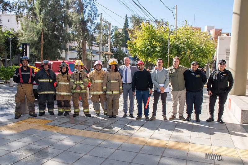 En el marco del Día Nacional de la Higiene y Seguridad en el Trabajo, los días 20, 21 y 22 de abril se llevaron a cabo simulacros de evacuación en la Oficina de Archivo, el edificio Histórico y el Anexo de la Cámara de Diputados de San Juan