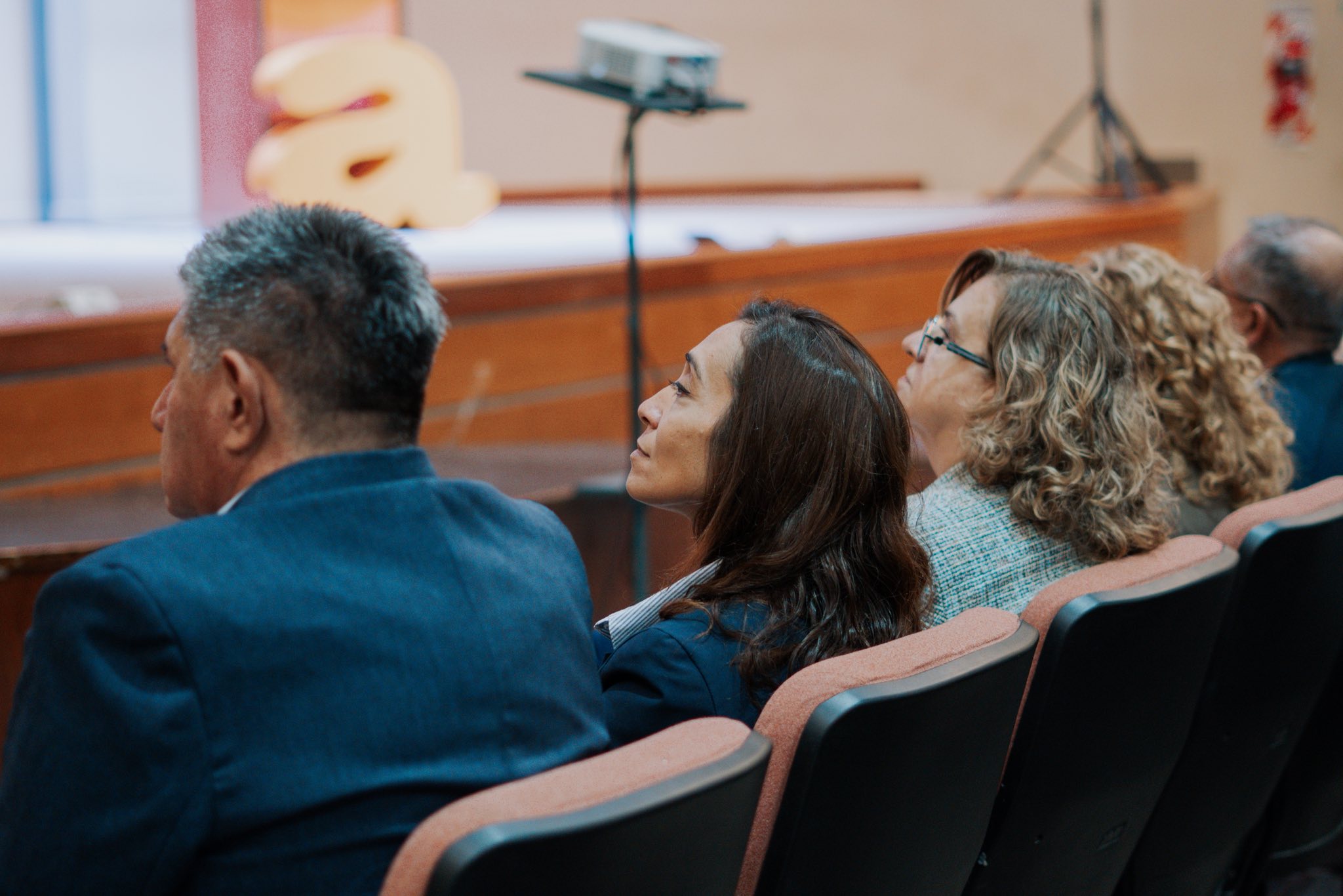 La intendenta de Caucete,Romina Rosas,estuvo presente en  el acto de colación de quienes se convirtieron en Técnicos Universitarios en Higiene y Seguridad Laboral en la Industria de la Construcción.