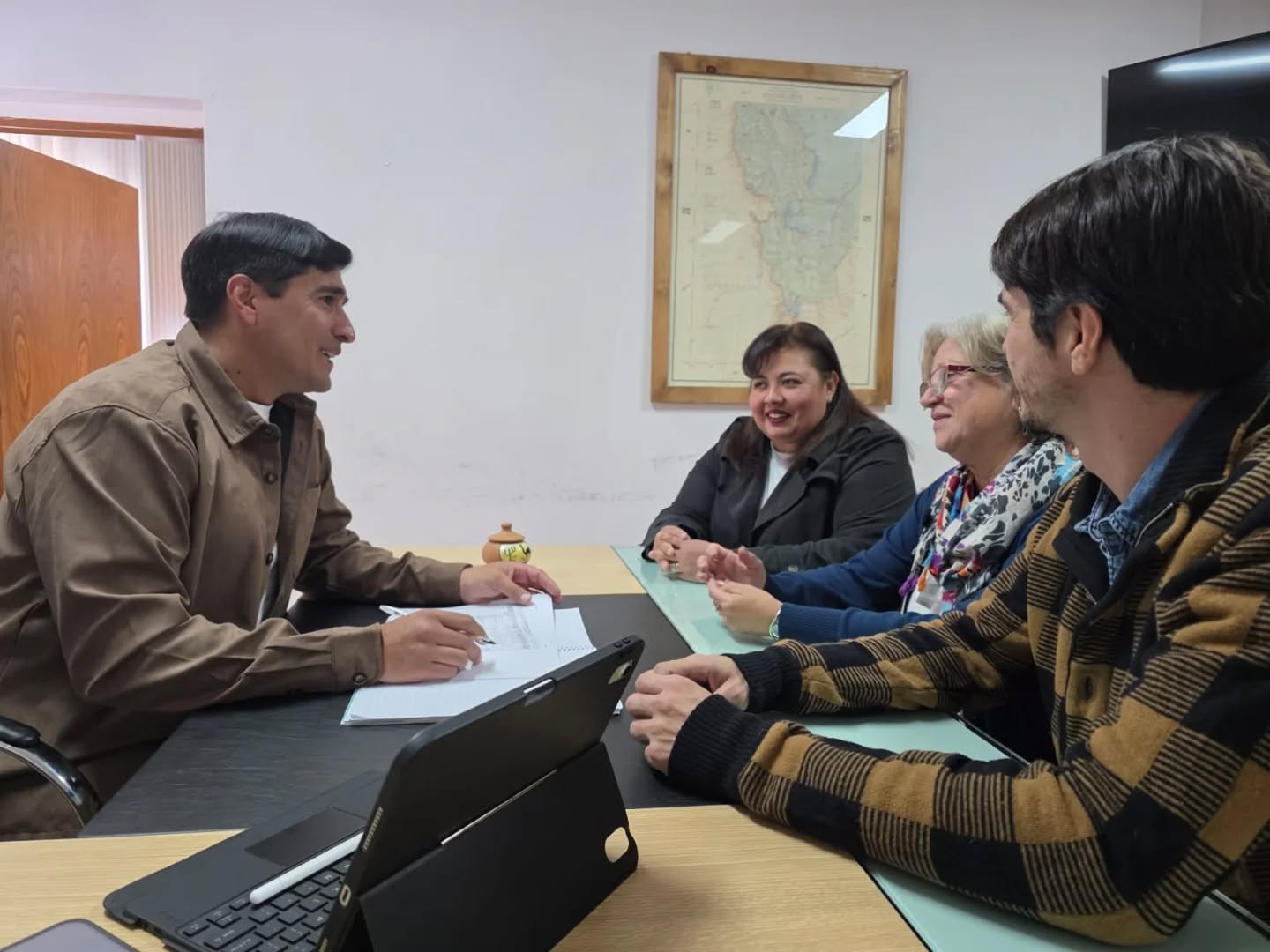 La gestión del intendente Sebastián Carbajal de Calingasta sigue adelante fortaleciendo su vínculo con la Universidad Nacional de San Juan